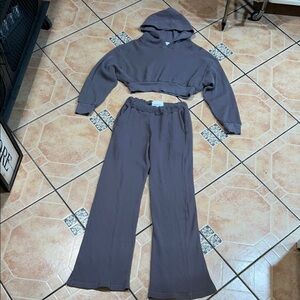 TALENTLESS Womens Two-Piece Hoodie & Wide-Leg Pants Set in Charcoal
